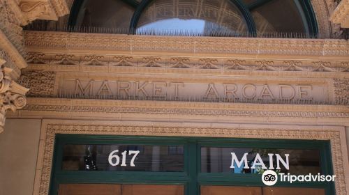 AMC Market Arcade 8