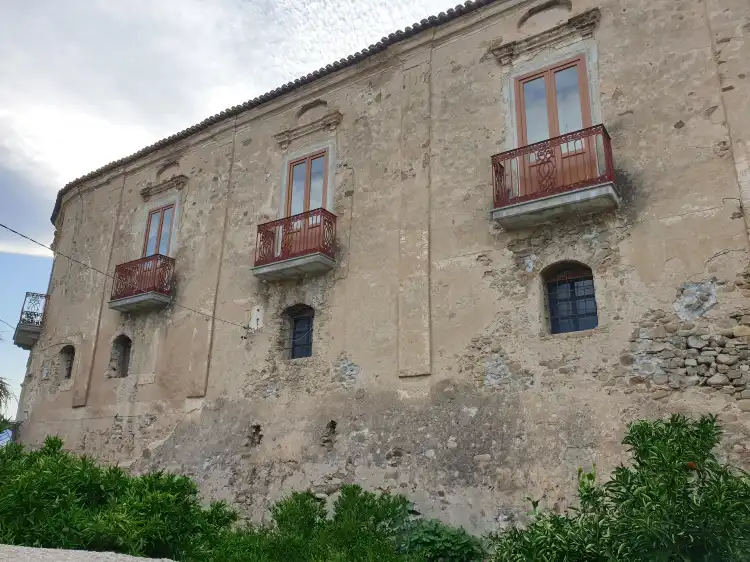 Hotels in Amendolara