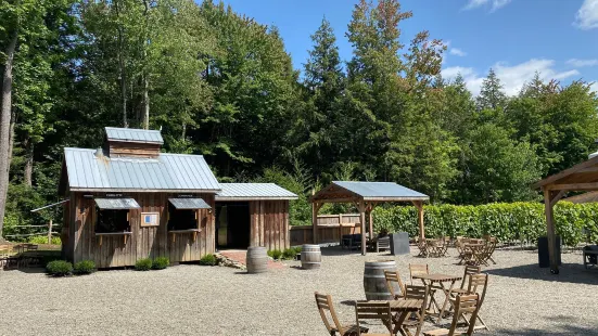 Le Vignoble du Ruisseau - Winery & Cidery