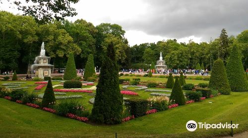 Park And Gardens of Peterhof