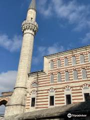 Zal Mahmud Pasha Mosque
