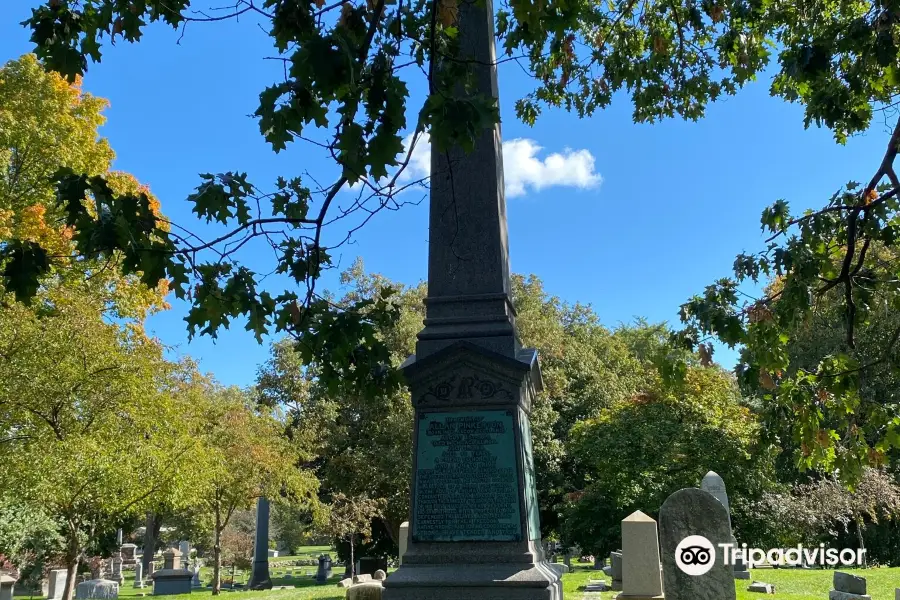 Graceland Cemetery