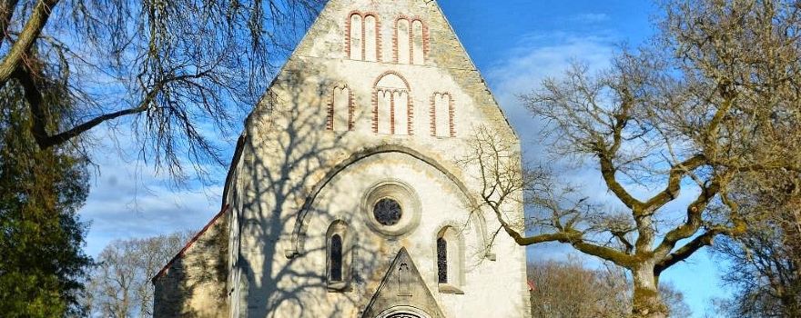 Valjala church