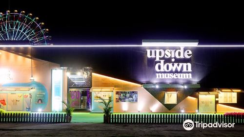 Upside Down Museum