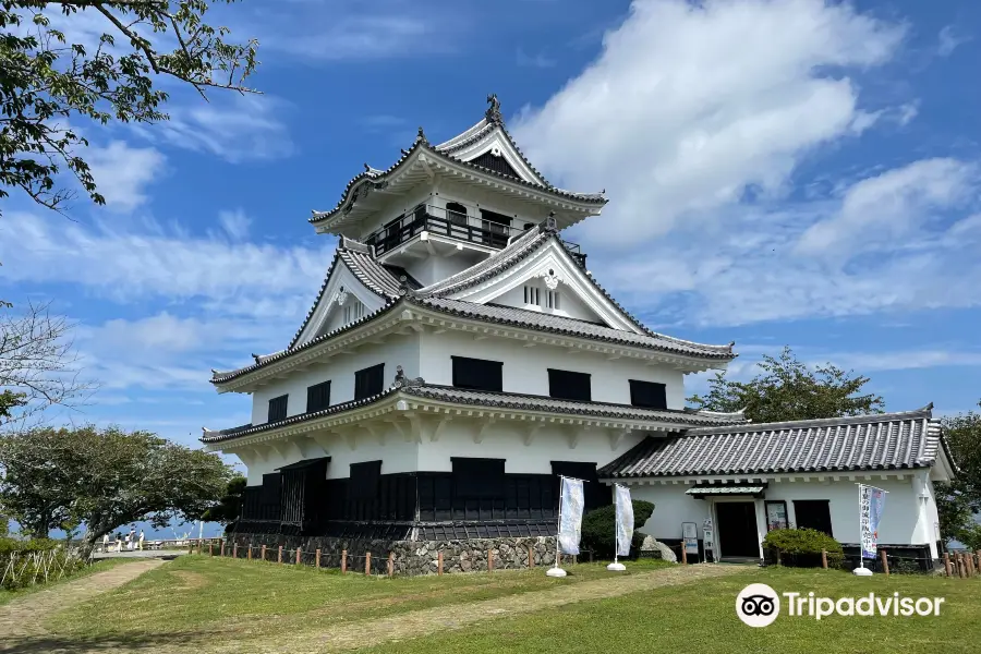 Tateyama Castle (Hakkenden Museum)