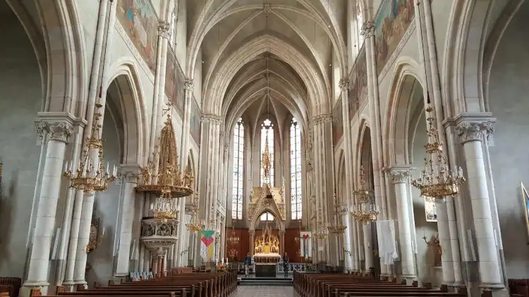 Hotel in zona Herz Jesu Kirche