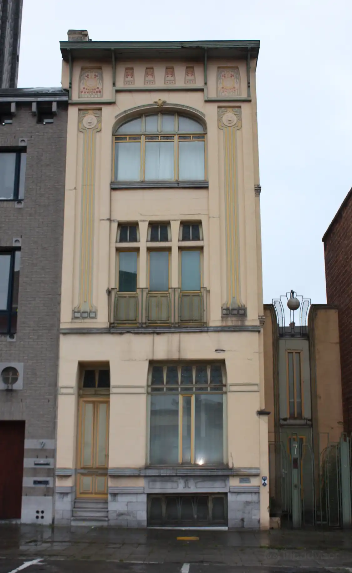 Hotels near Maison Lafleur