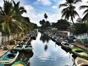 Dutch Canal