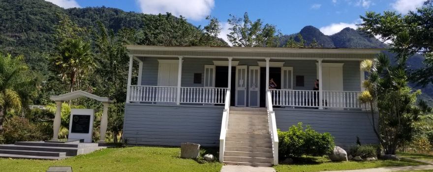 Casa Canales