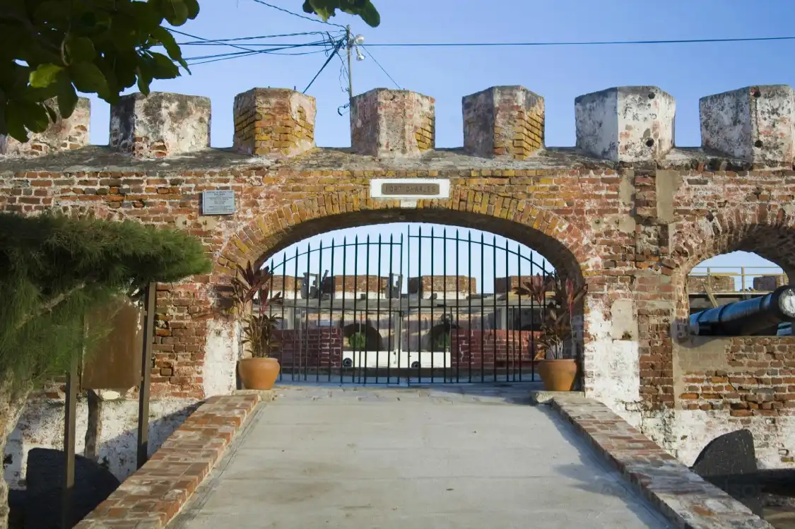 Hotels near Port Royal