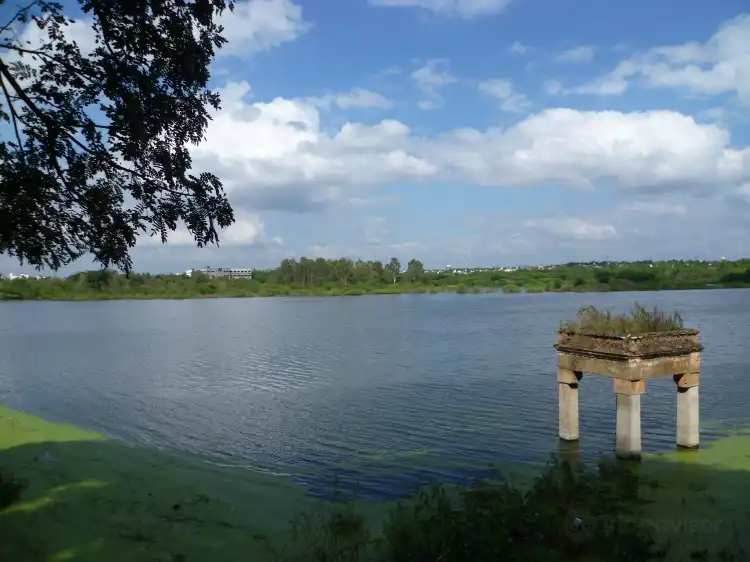 Các khách sạn gần Lingabudi Lake