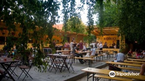 Trofea Grill Etterem Obuda Reviews: Food & Drinks in Pest Budapest– Trip.com