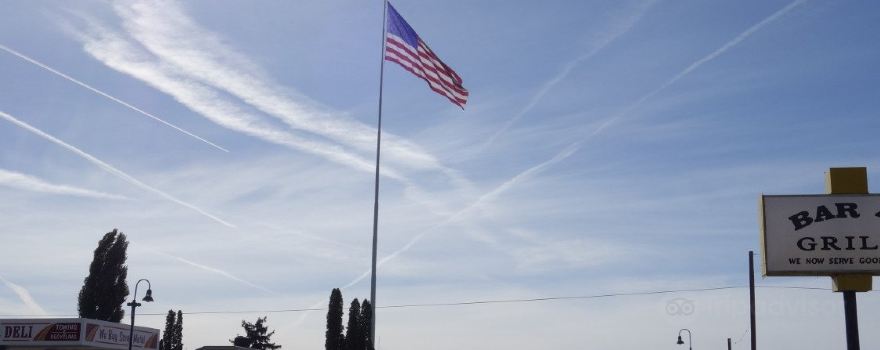 200 Foot Flagpole