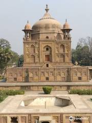 Khusro Bagh