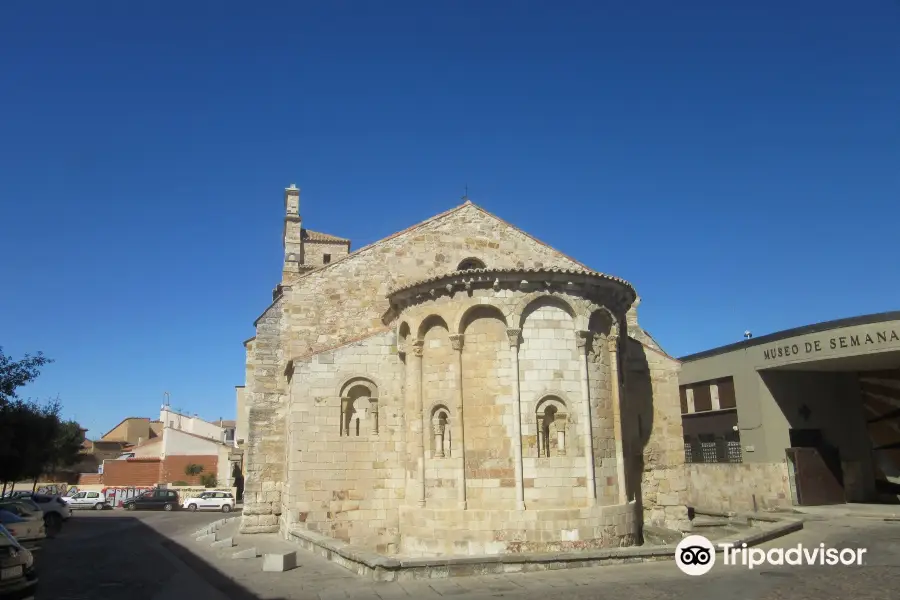 Iglesia Santa Maria la Nueva