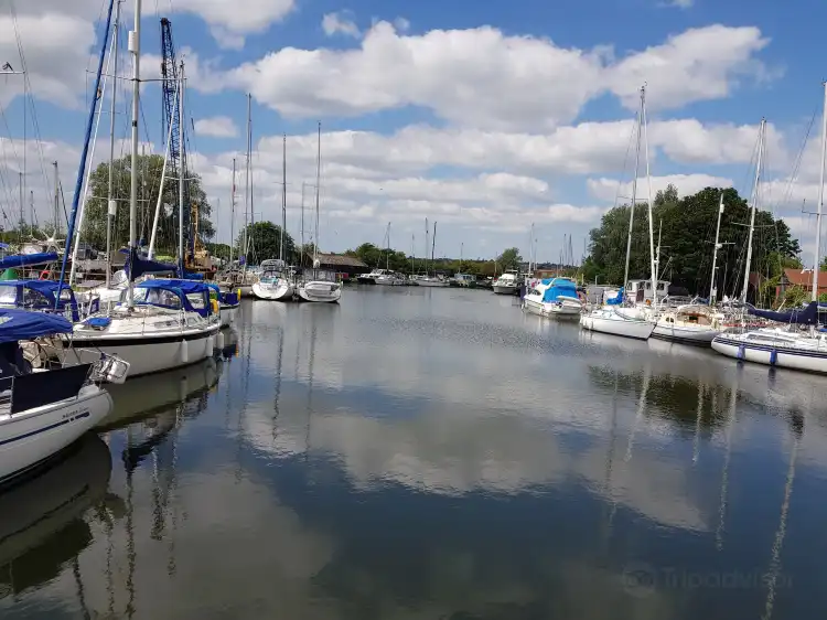 Hotels in Heybridge Basin