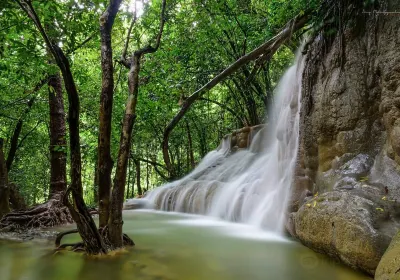 Amphoe Thung Wa