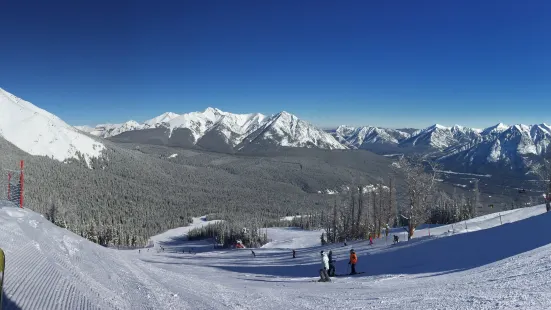 Nakiska Ski Area