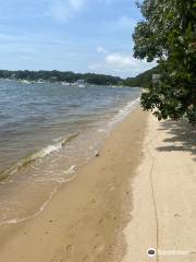 Waquoit Bay National Estuarine Research Reserve