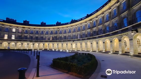 Buxton Visitor Centre & The Buxton Crescent Experience