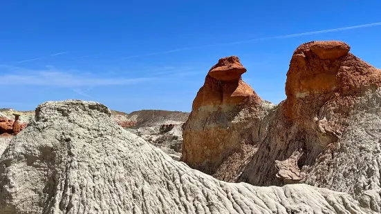 Paria Rimrocks Toadstool Hoodoos