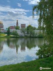 Park Novodevichi Prudy