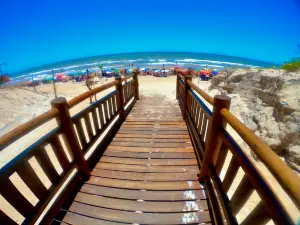 Praia de Guriri