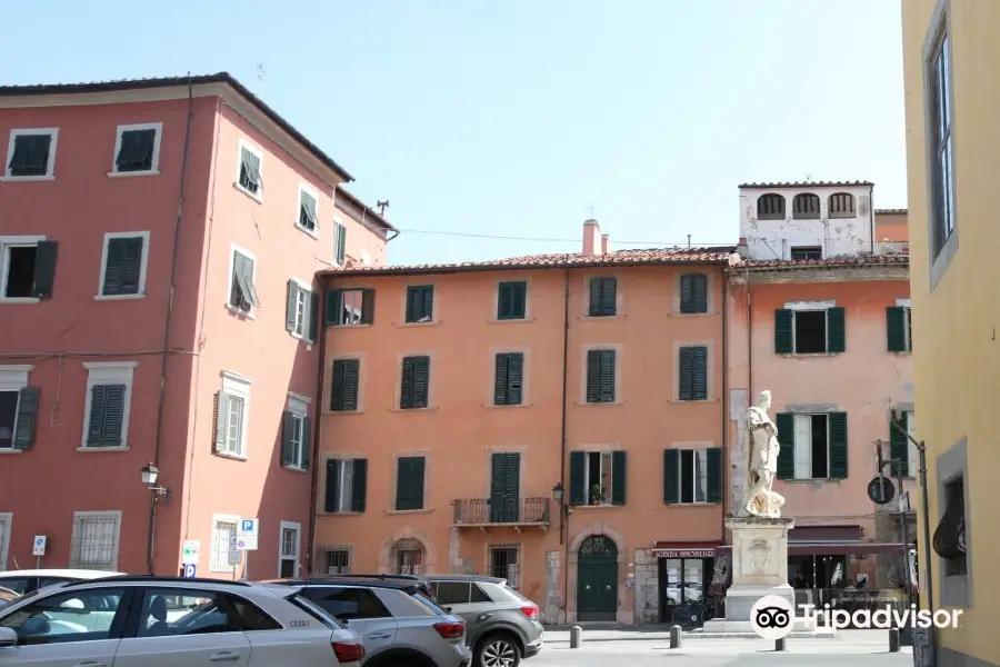 Piazza Carrara