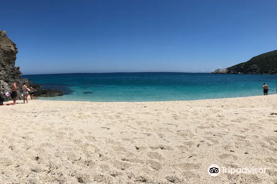 Kalamos beach