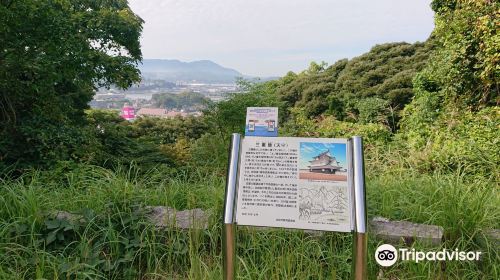 Hamada Castle Ruins