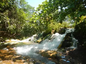 Soa Mengeruda Hot Spring