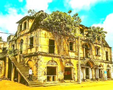 Grand-Bassam