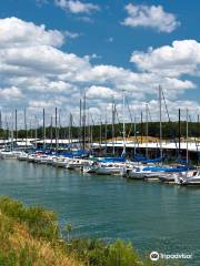 Grapevine Lake