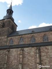 Stiftskirche St. Arnual