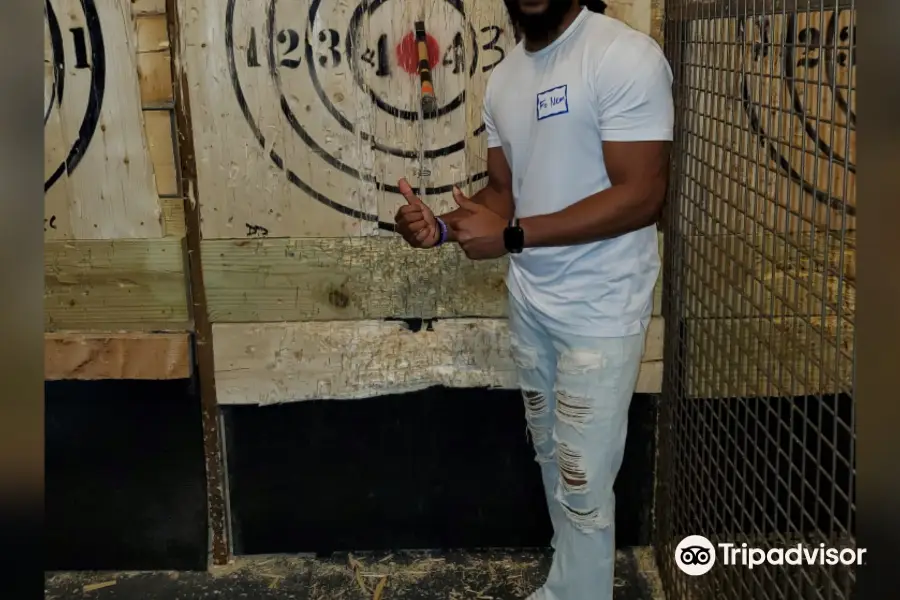 Ragnarok Axe Throwing Chicago