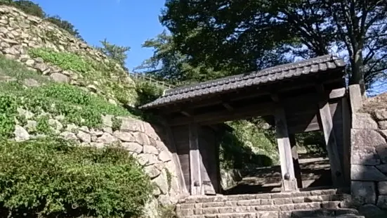 Tottori Castle Ruins