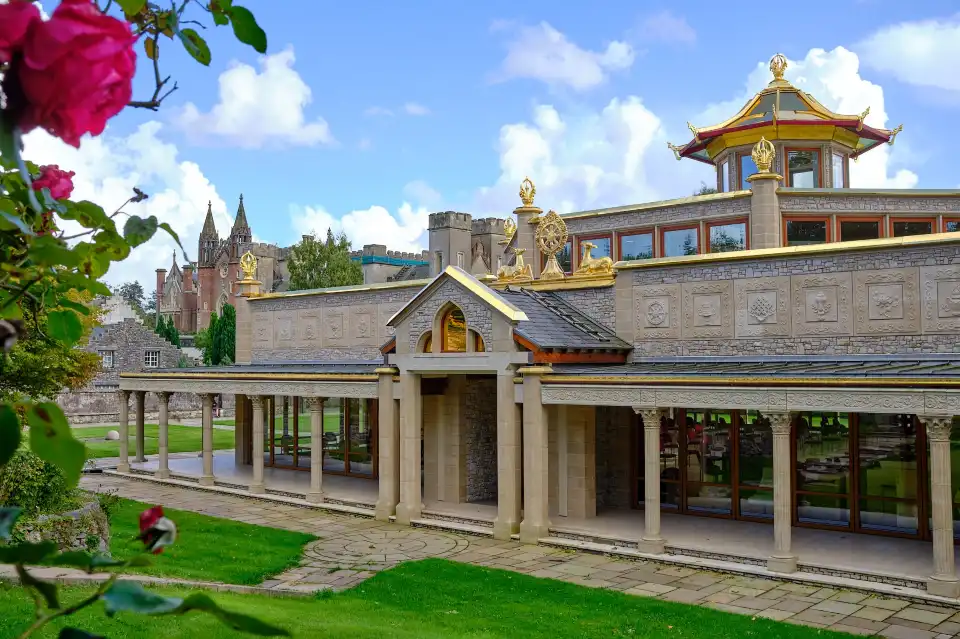 3_Manjushri Kadampa Meditation Centre