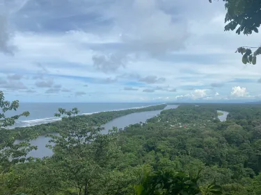 Sendero Cerro Tortuguero