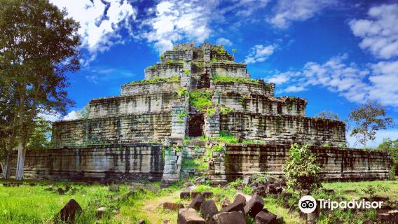 Koh Ker Pyramid Temple