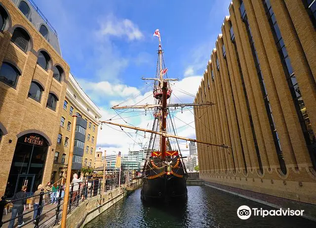 The Golden Hinde