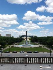 Veterans Memorial Plaza