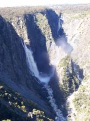 Wollomombi Falls