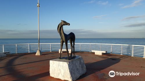 Statua del “Cavallino” dello scultore Riccardo Rossi