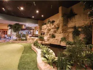 On The Green Indoor Golf