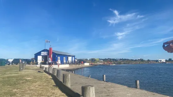 Barton's Point Coastal Park