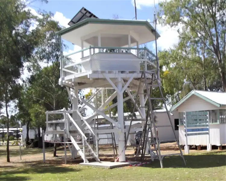 Hotels near Chinchilla Historical Museum