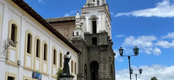 Hotels in Cotacachi