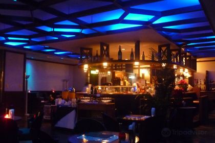 Wine & Cocktail Bar Coral View