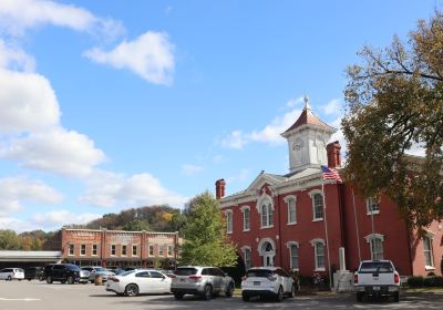 Moore County Courthouse