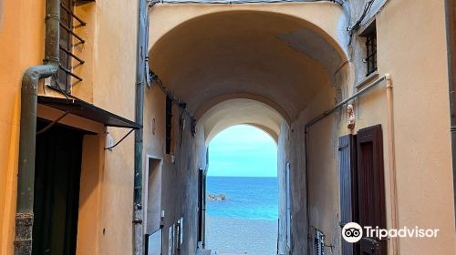 Lungomare di Varigotti